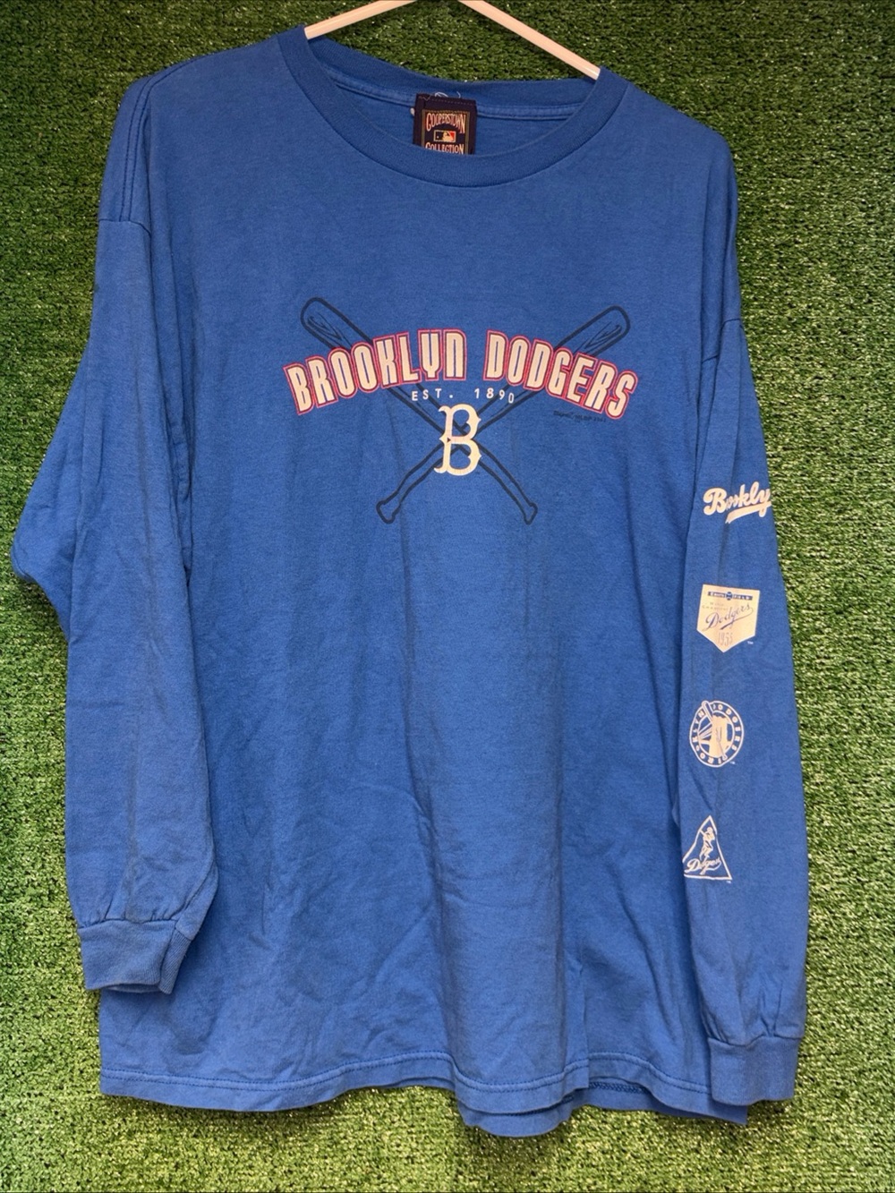 Brooklyn Dodgers Vintage Y2K Blue Long Sleeve Shirt XL Cooperstown Collection